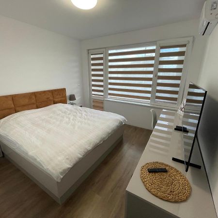 Dety'S Apartment Burgas Exterior foto