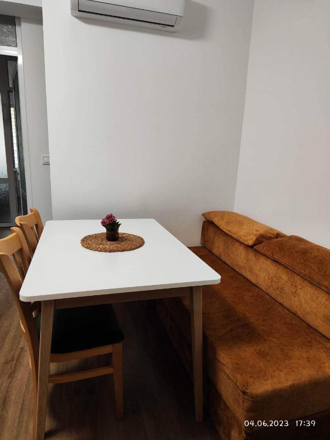 Dety'S Apartment Burgas Exterior foto